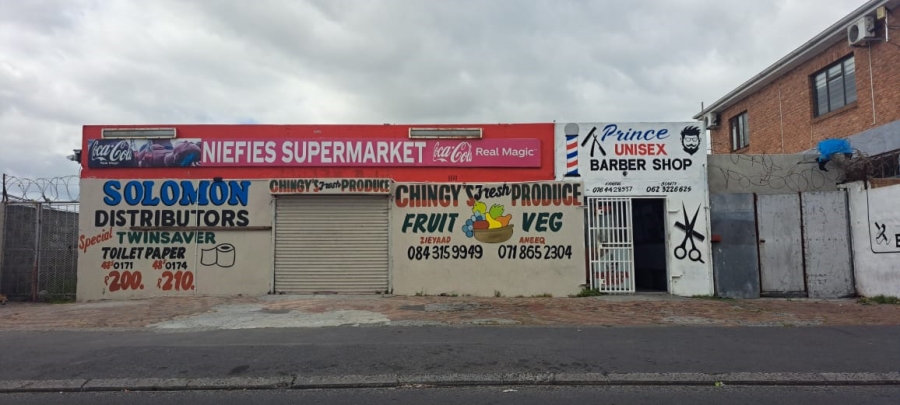 Commercial Property for Sale in Grassy Park Western Cape